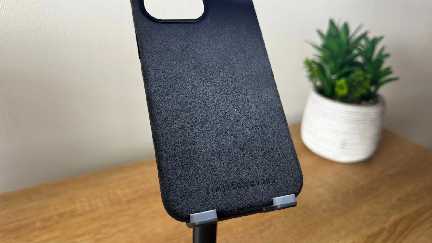 Carcasa Full Alcantara black - Limited Covers