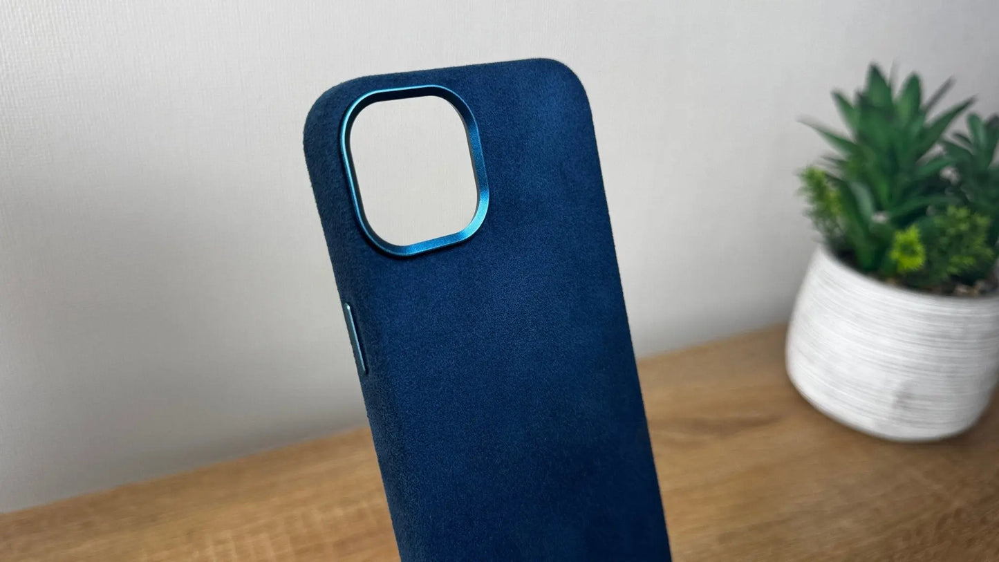 Carcasa Full Alcantara Blue - Limited Covers