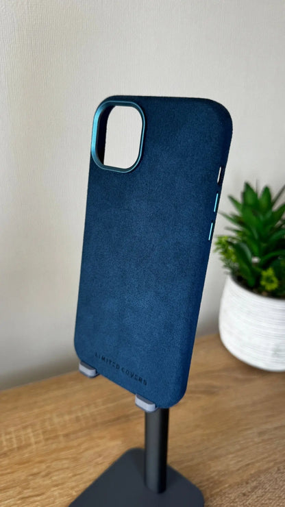 Carcasa Full Alcantara Blue - Limited Covers